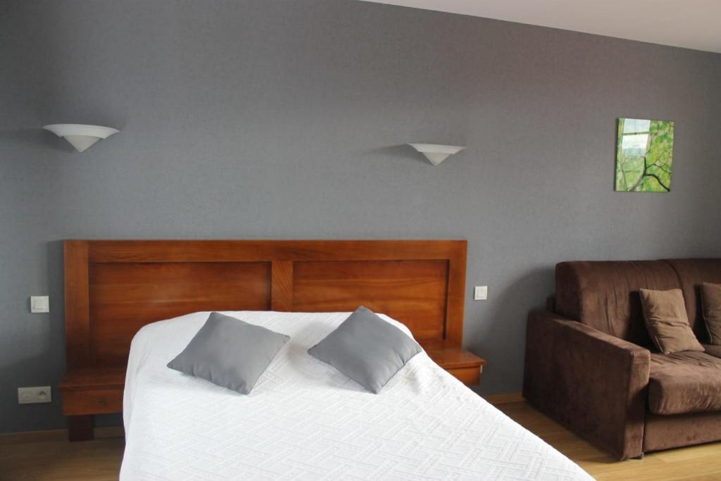 Hotel Etchoinia 2*