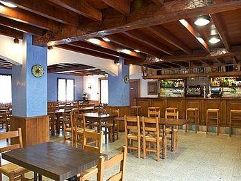 Hotel Etchoinia 2*